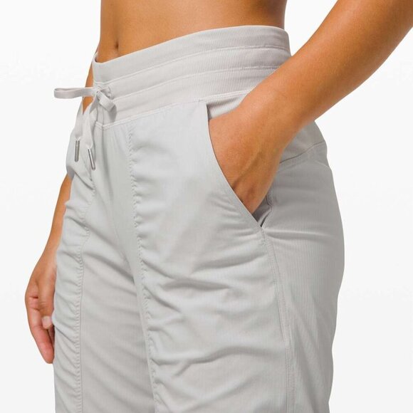 Lululemon Dance Studio Jogger *Lined - Picture 5 of 11